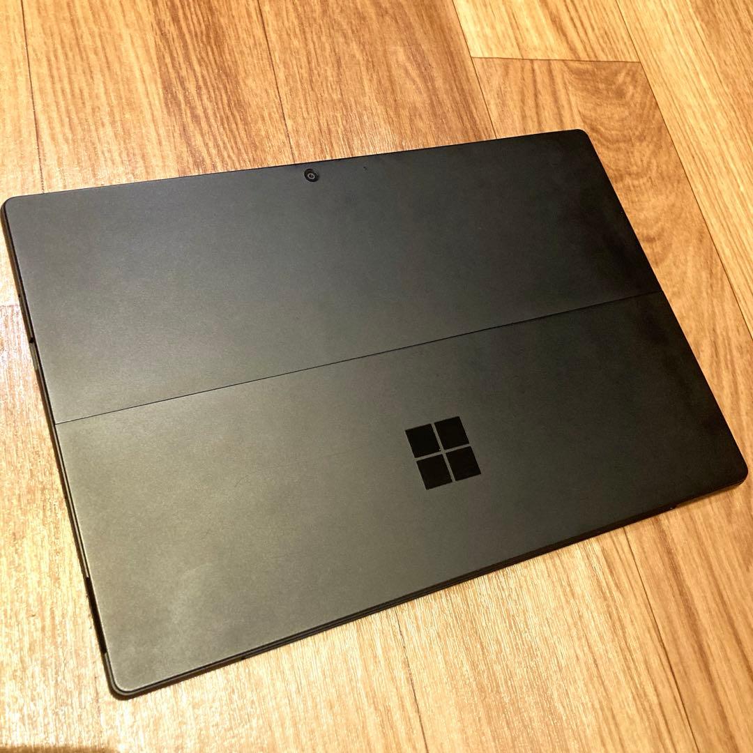 Surface Pro7 本体