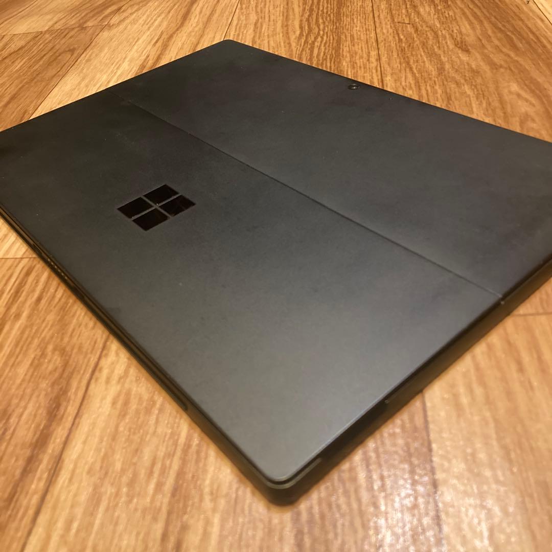 Surface Pro7 本体