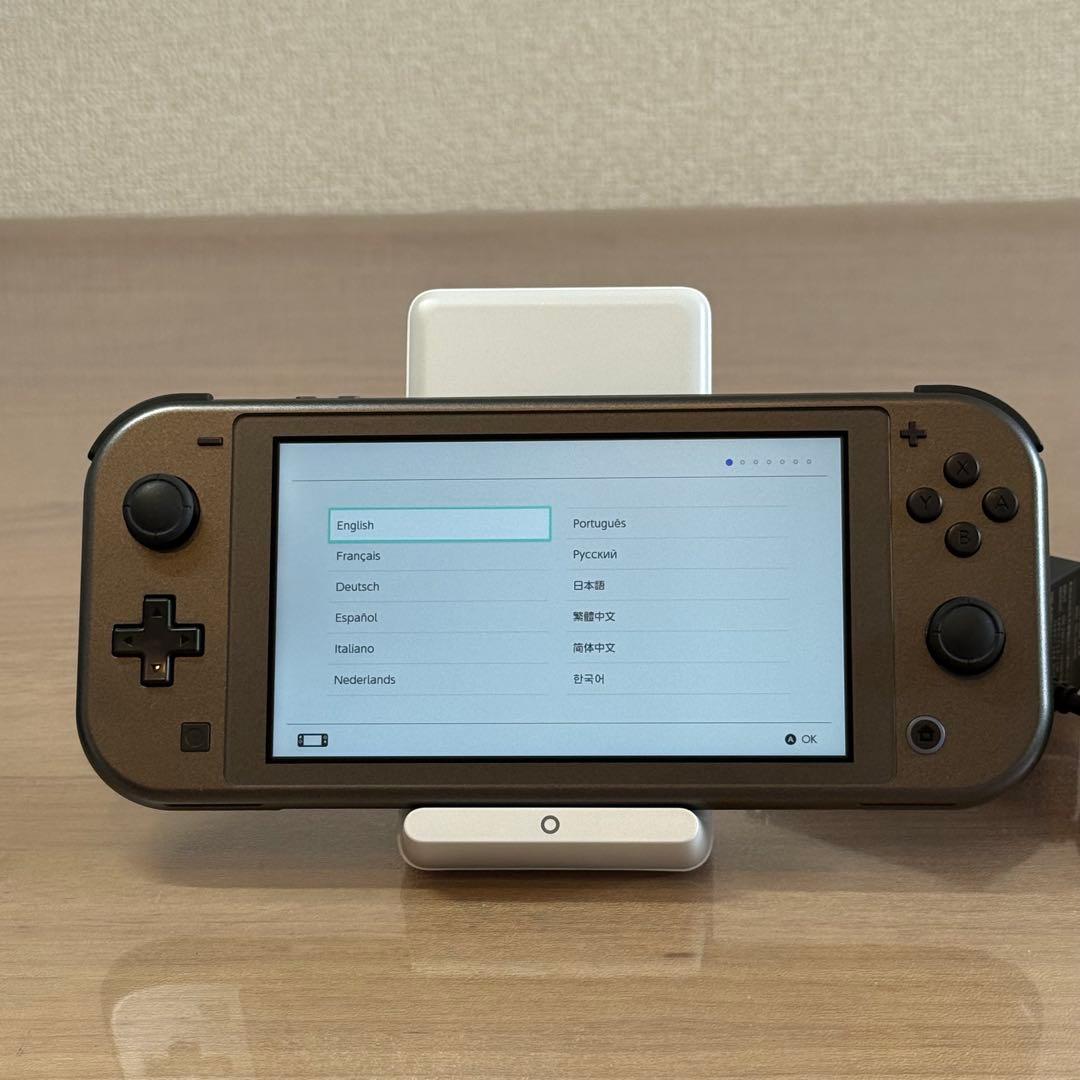 6-241【美品】Switch LITE ディアルガ・パルキア