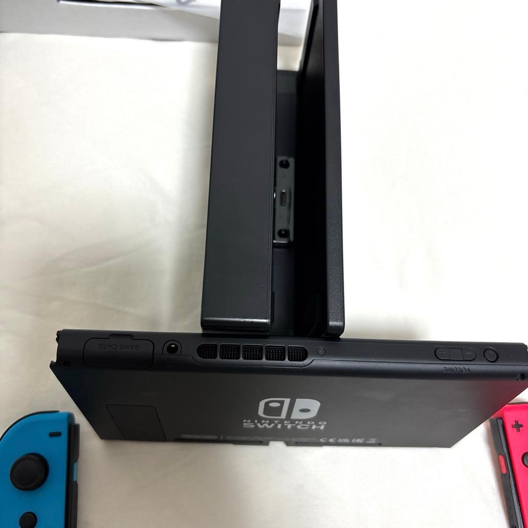 超美品　Nintendo Switch ニンテンドースイッチ本体　ネオン