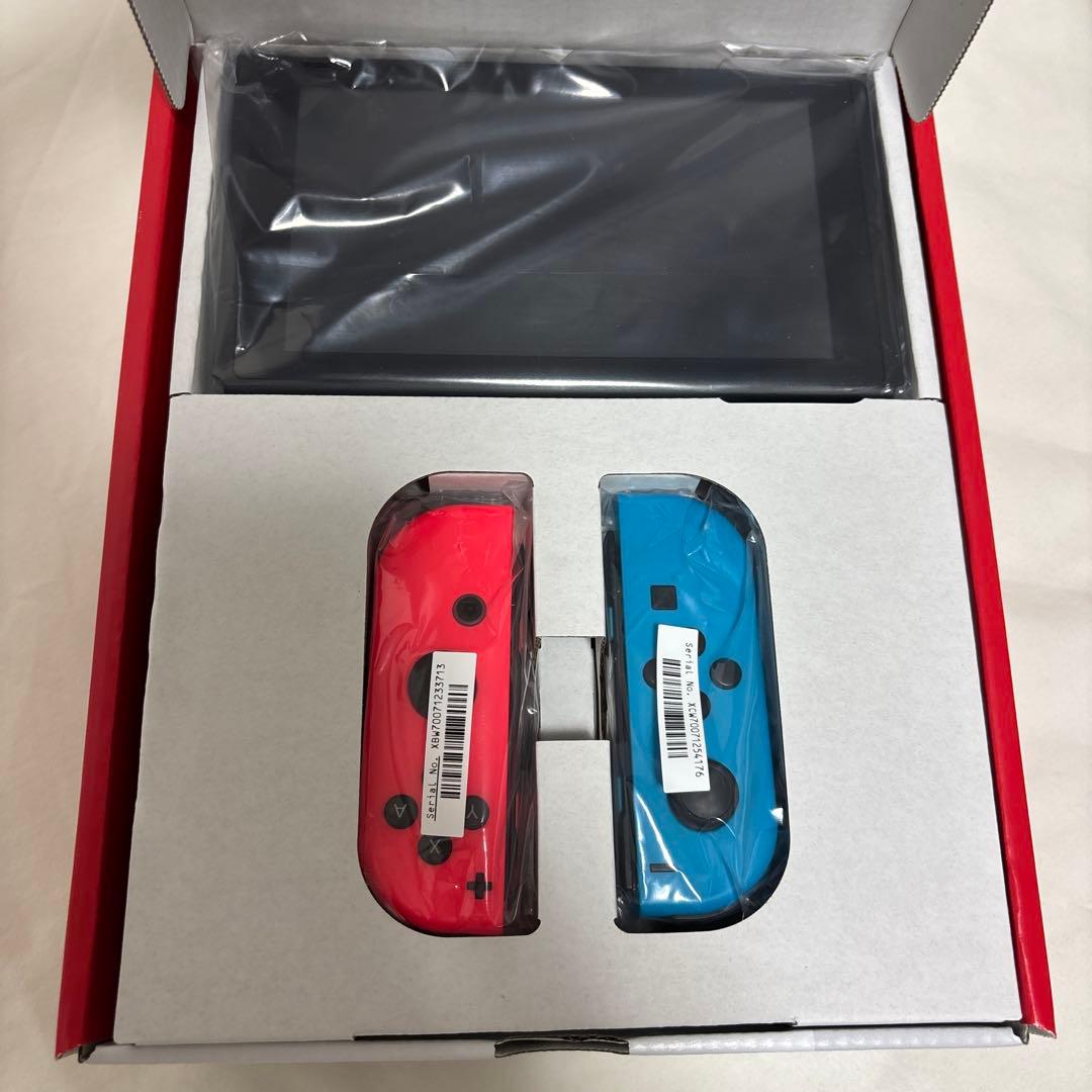 超美品　Nintendo Switch ニンテンドースイッチ本体　ネオン