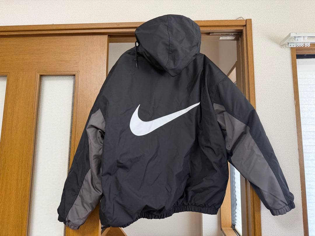 NIKE ソロスウォッシュパファー　ジャケット