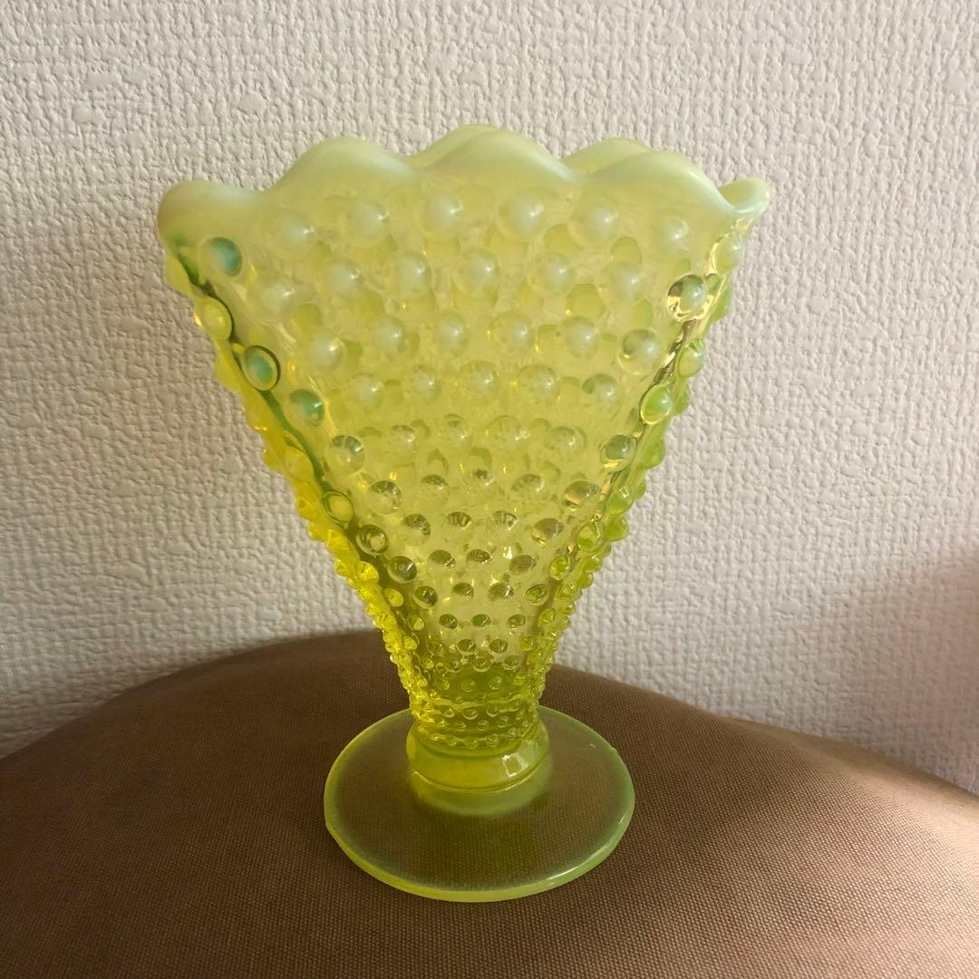 フェントン　ホブネイル　イエロー　フラワーベース