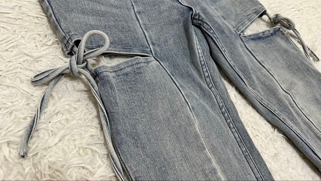 美品　RESEXXY カットアウトリボンデニムパンツ S アイスブルー　人気