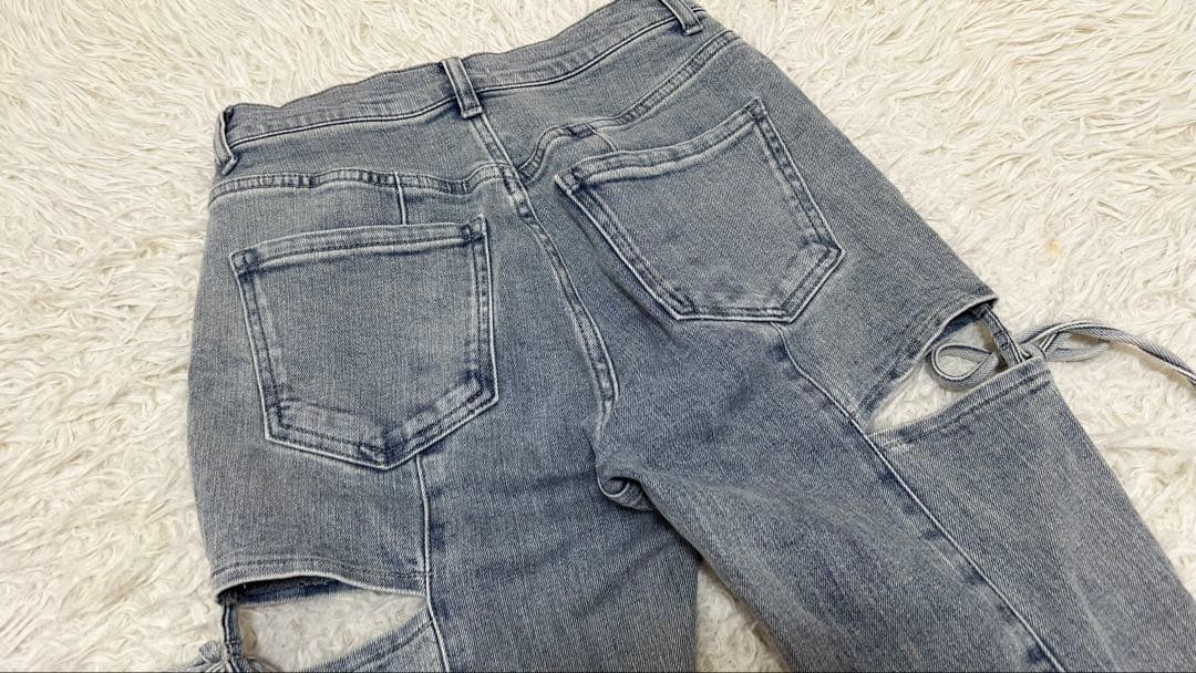 美品　RESEXXY カットアウトリボンデニムパンツ S アイスブルー　人気