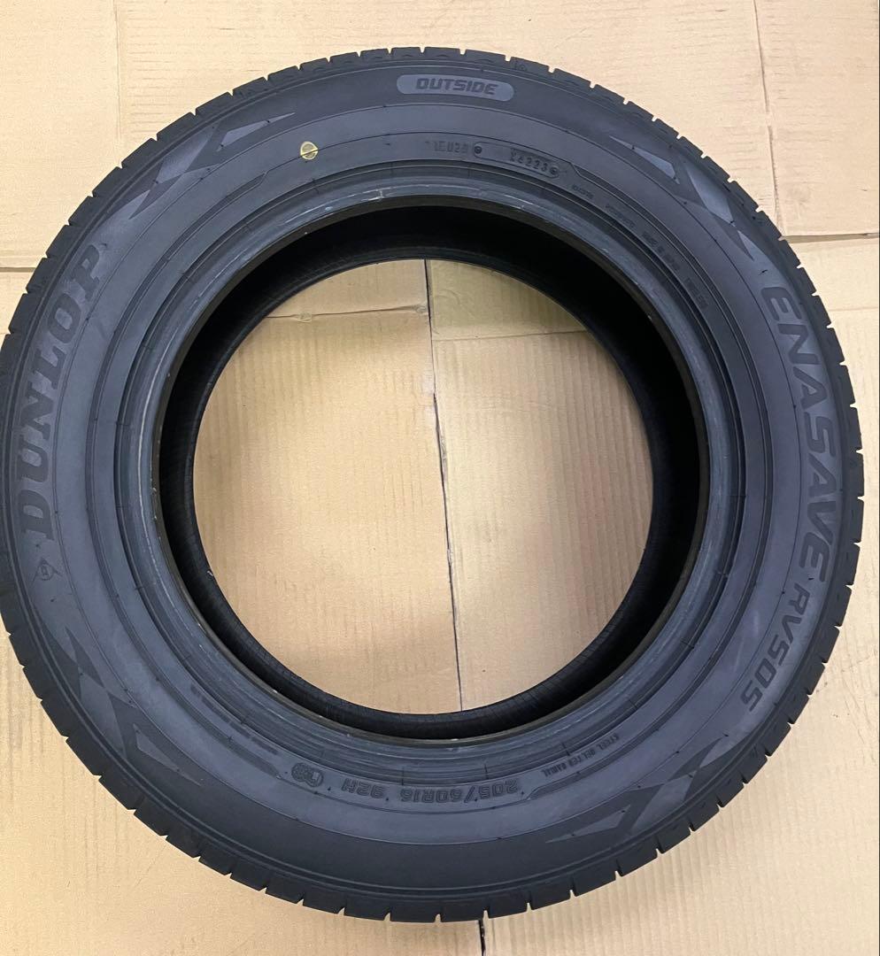 こーちゃん様中古② 送料込み　2本　RV505 205/60R16 92H