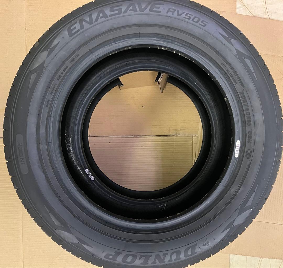こーちゃん様中古② 送料込み　2本　RV505 205/60R16 92H