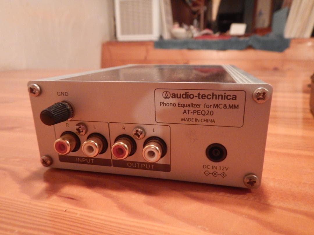 audio-technica AT-PEQ20 フォノイコライザー