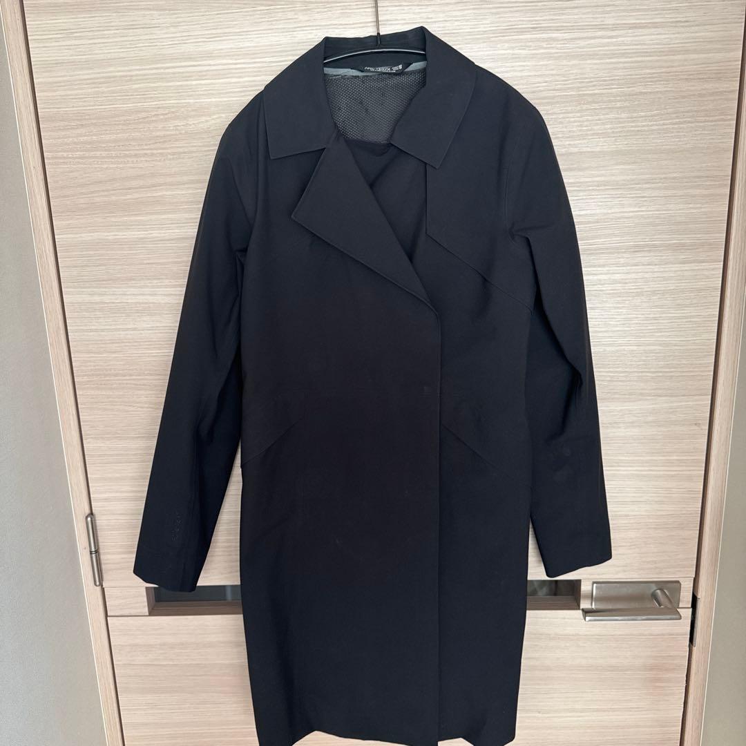 アークテリクス　 NILA TRENCH COAT　黒　XS