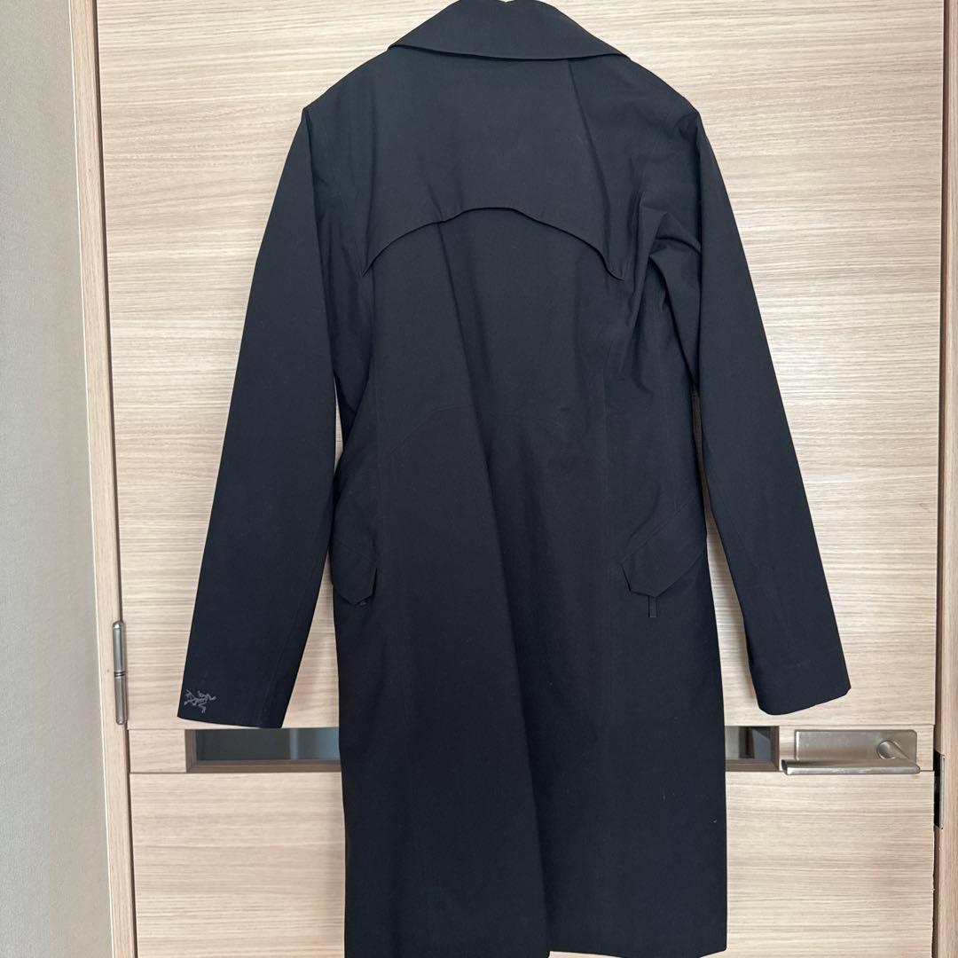 アークテリクス　 NILA TRENCH COAT　黒　XS