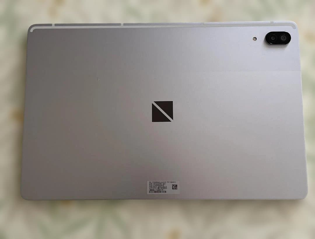 NEC Lavie T11　1195/BAS