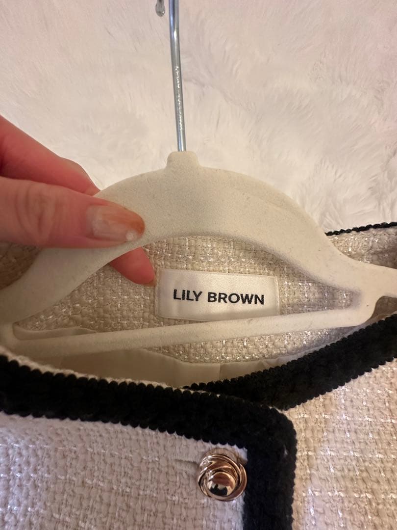 LILY BROWN ツイードショートジャケット、スカートセット　セットアップ