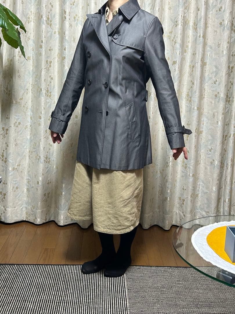ハルBurberry トレンチコート　ショート丈　サイズ38 グレー