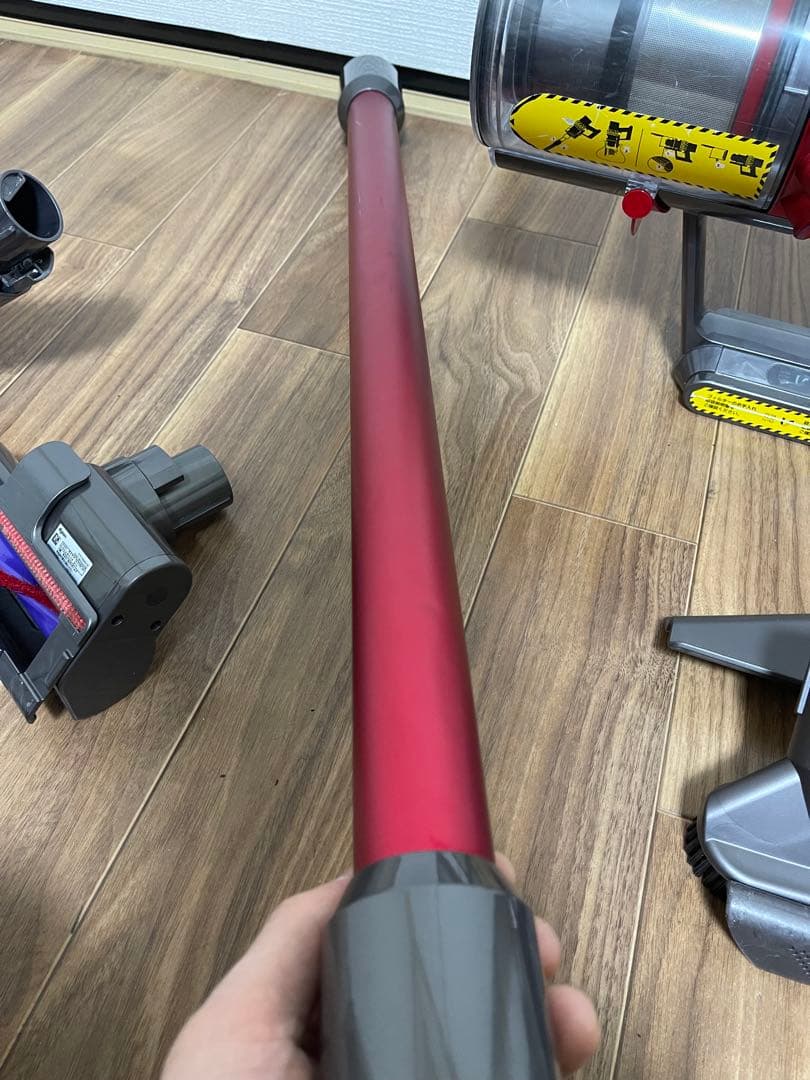 Dyson ダイソン - V10 (SV12)スティッククリーナー本体