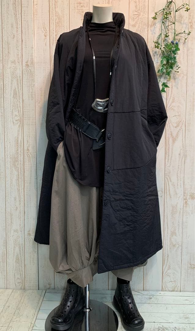 906 新品 夢地哉mujiyaムジヤ 暖かく軽いロングジャケットコート