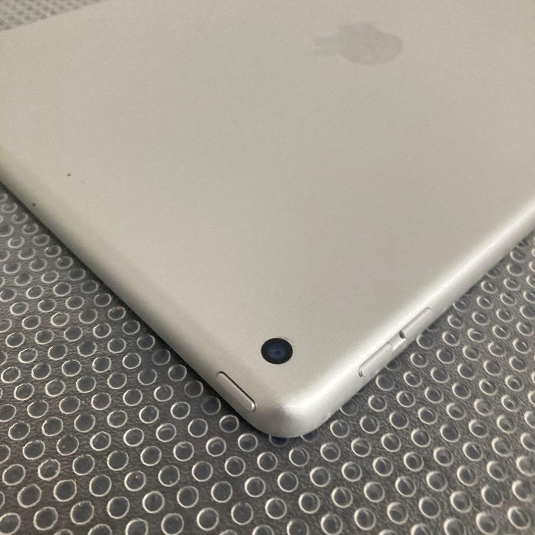 694【早い者勝ち】iPad8 第8世代 32GB WIFIモデル☆