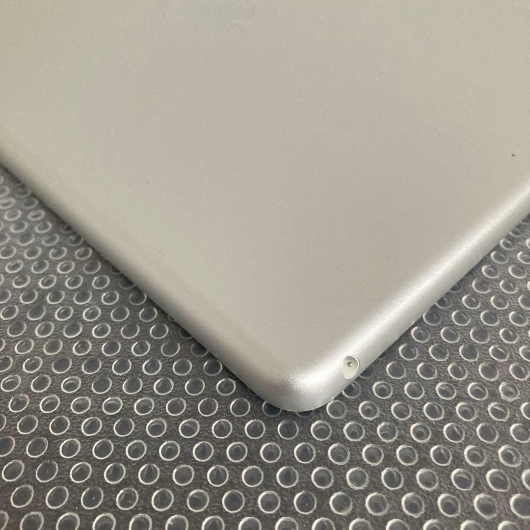 694【早い者勝ち】iPad8 第8世代 32GB WIFIモデル☆