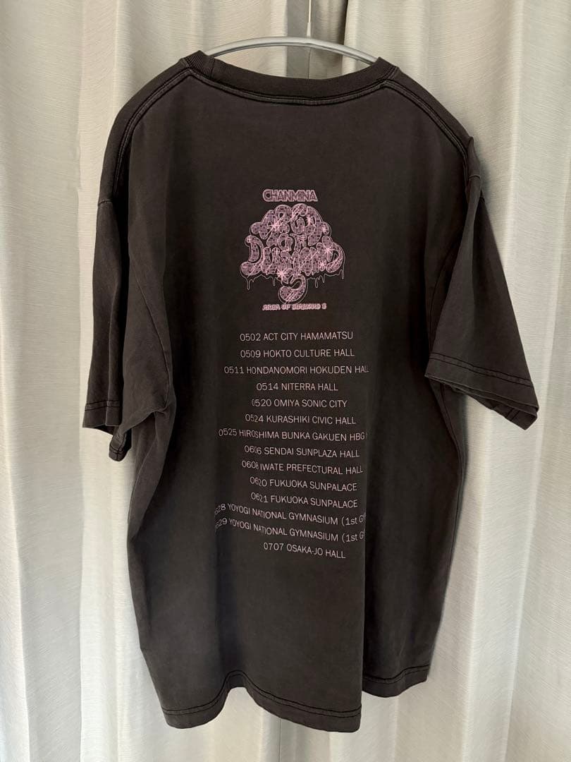 【匿名配送&即日発送可】人気Lサイズ AOD3 ちゃんみな ブラックTシャツ
