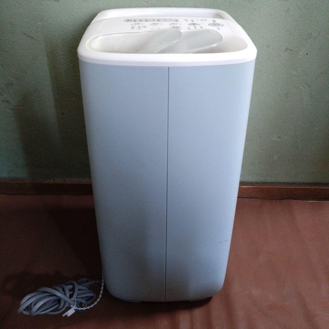 シャープ　気化式加湿器　HV-P75-A
