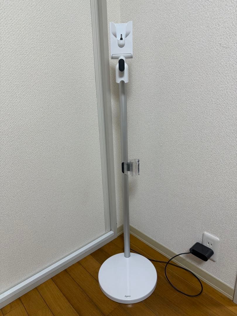 【最終】ダイソン　dyson V12 Detect 本体　スタンド付　SV20