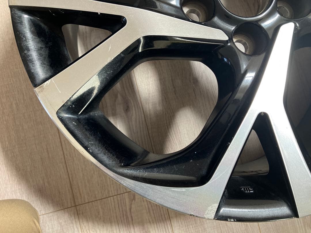 C-HR 純正アルミホイール　１８インチ　１本