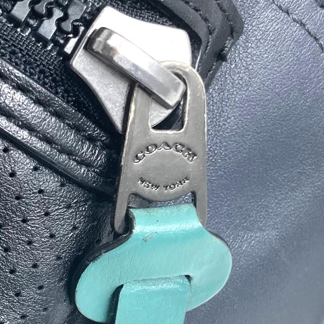 COACH コーチ ボディバッグ ウエストポーチ レザー　ブラック　ネイビー