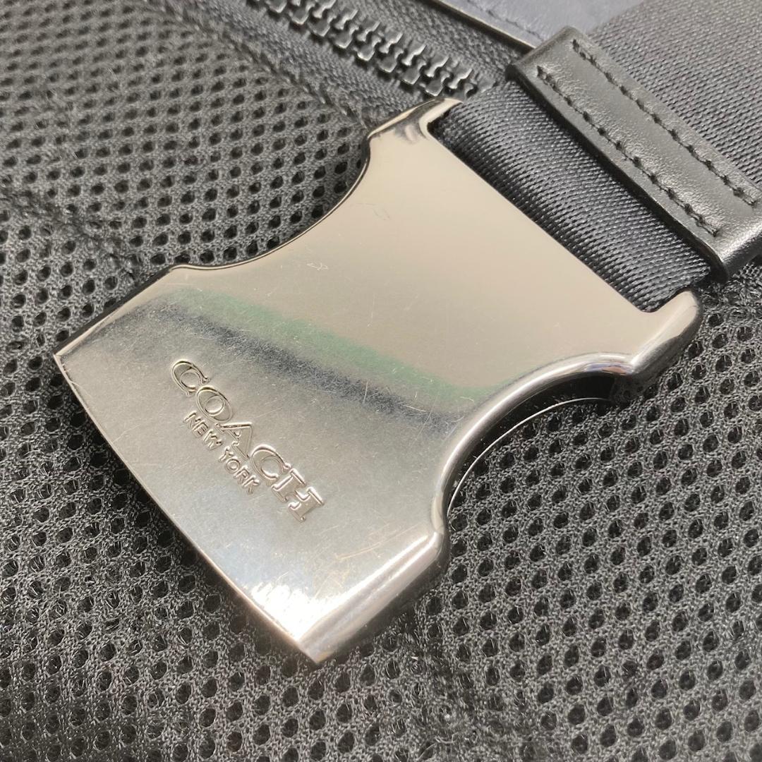 COACH コーチ ボディバッグ ウエストポーチ レザー　ブラック　ネイビー