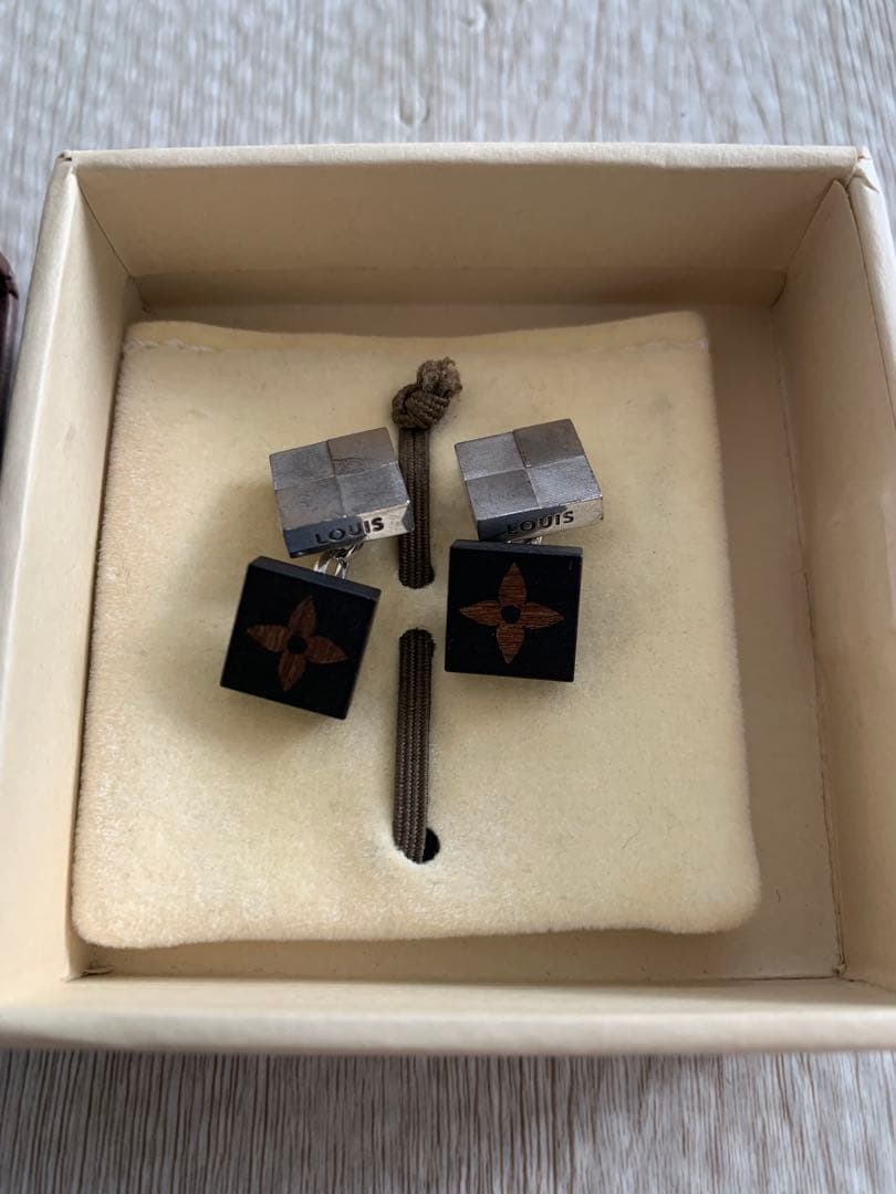 Louis Vuitton カフリンクス