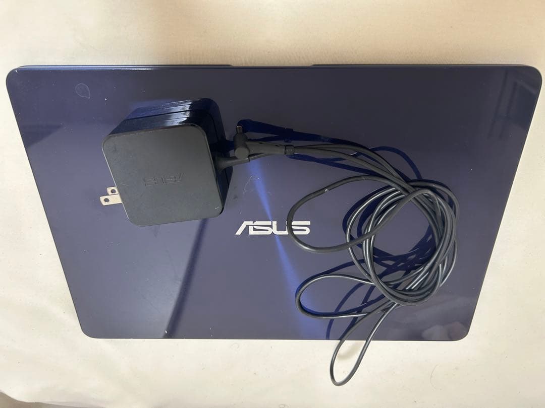ASUS UX430U ノートPC 本体 + ACアダプター