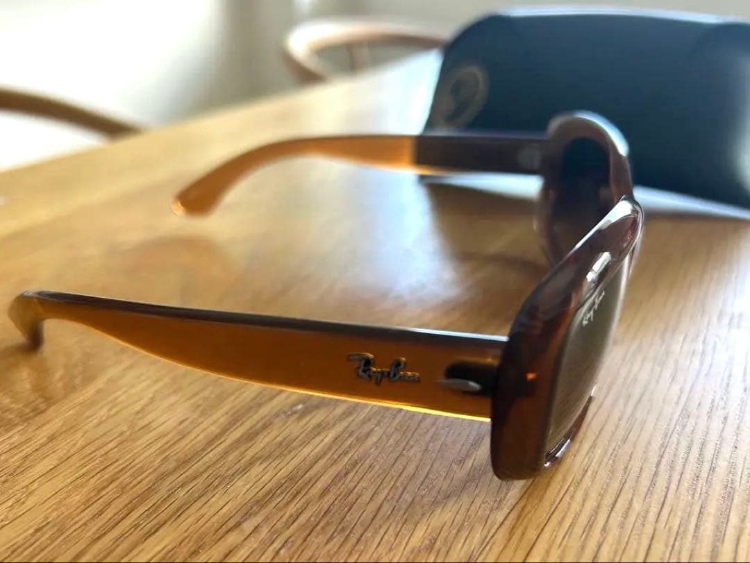 小物 Ray-Ban RB4101/ERIKA RB4171