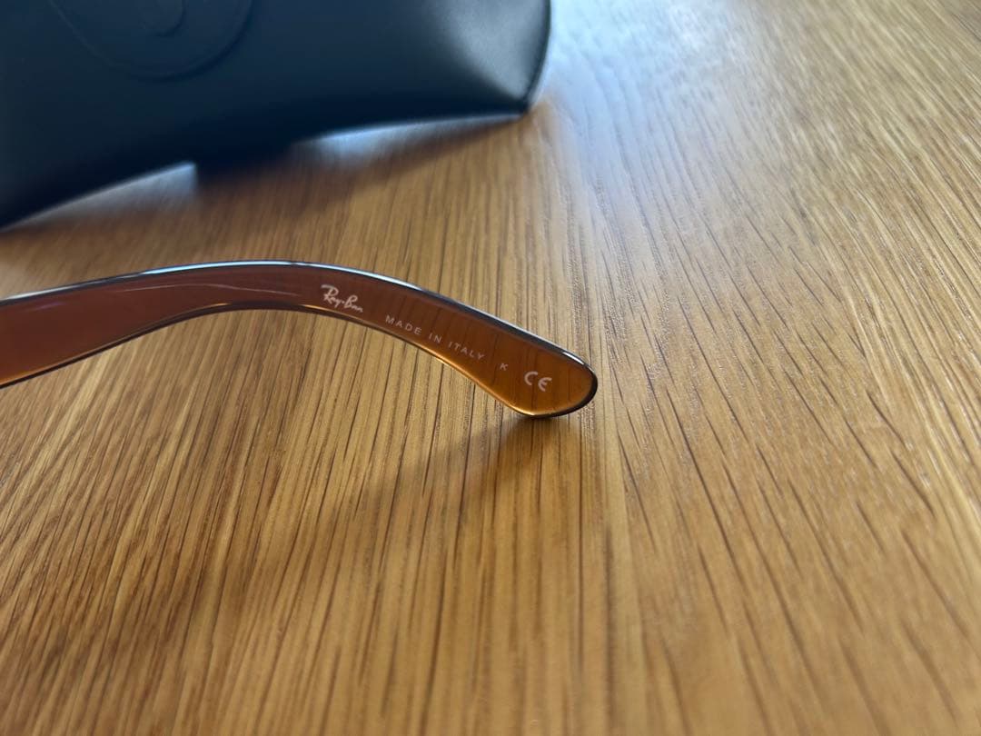 小物 Ray-Ban RB4101/ERIKA RB4171