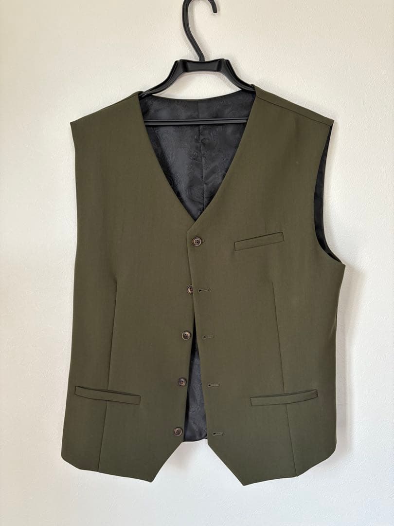 THE URBAN BLANCHE スリーピーススーツ