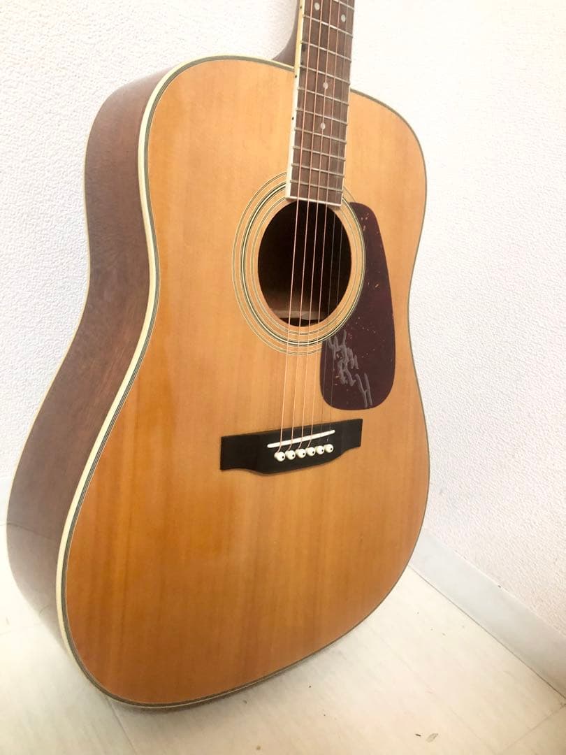 MORRIS MD-528 縦ロゴ　アコースティックギター￼ モーリス