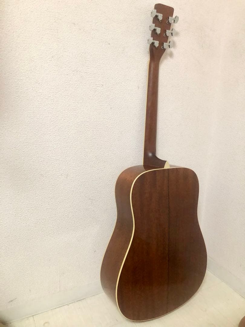 MORRIS MD-528 縦ロゴ　アコースティックギター￼ モーリス