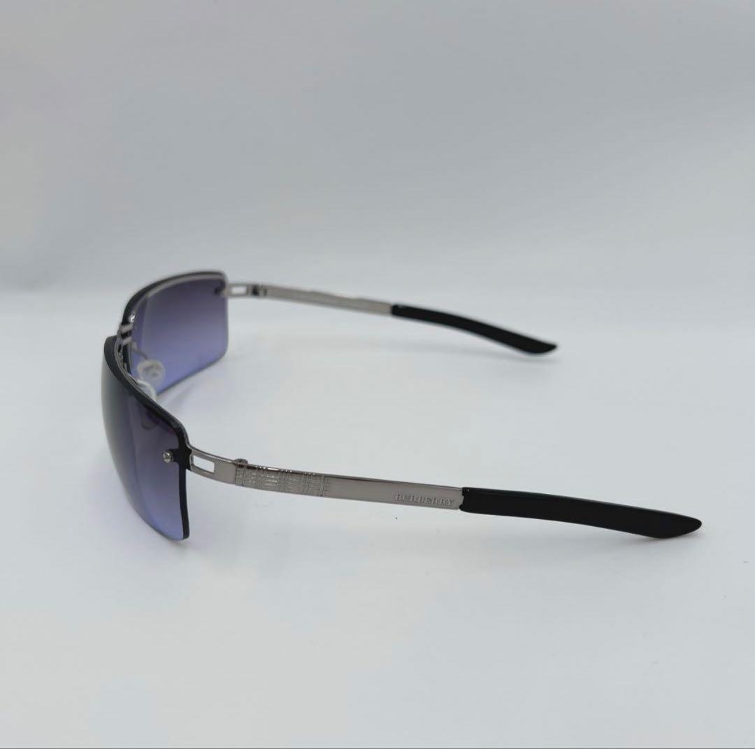 BURBERRY sunglasses ケース付き