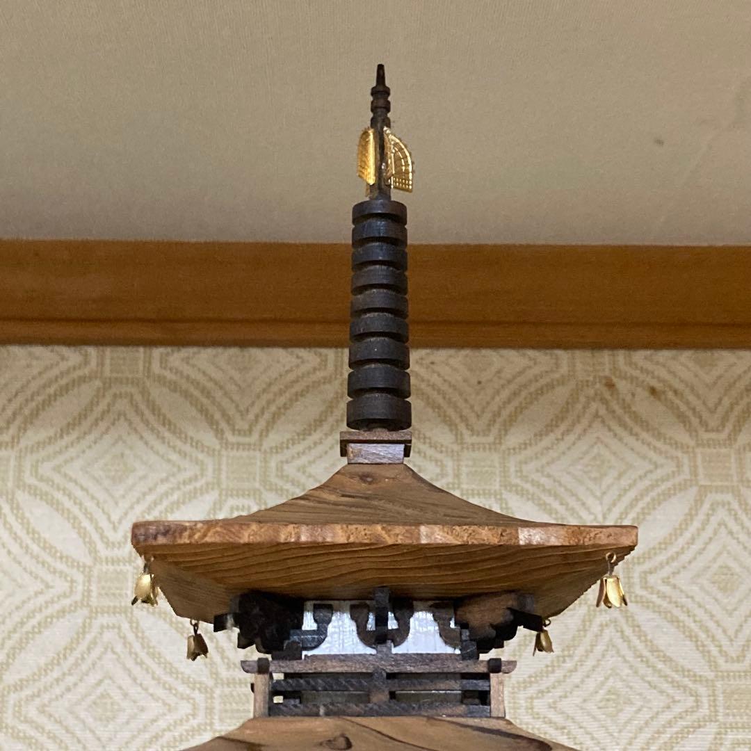 美品 希少 法隆寺　五重塔　孝心作　木製　焼板