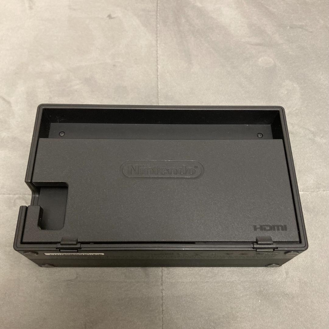 【美品】Nintendo Switch ネオンレッド・ネオンブルー【ケース付き】