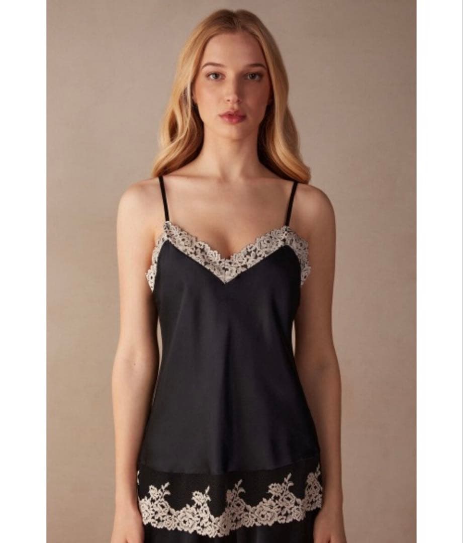 ✨intimissimi✨ ブラック シルク レース キャミソール　S