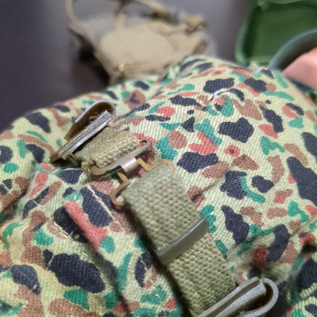60年代ハスブロ　GIJOE （giジョー）箱付き 通信器　背嚢　ポンチョなど