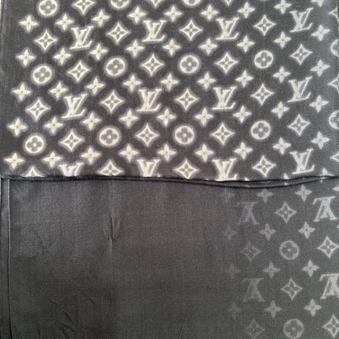 LOUIS VUITTON 黒 ストール
