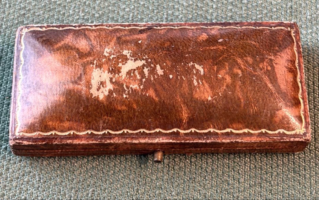 【英国製】J.W. Benson Ltd.（ジェームスウィリアムベンソン）ケース