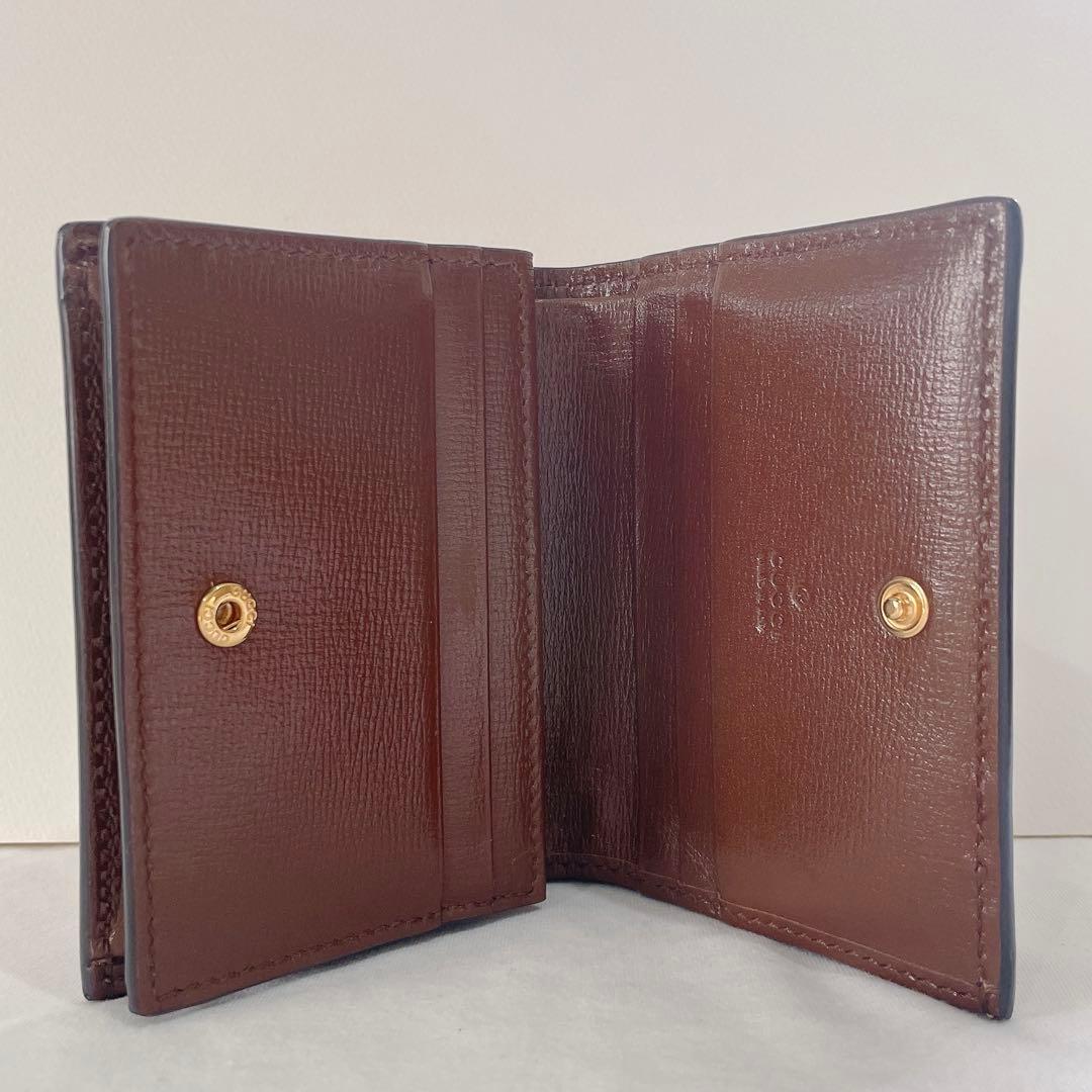 GUCCI ミニ財布　ハートモチーフ