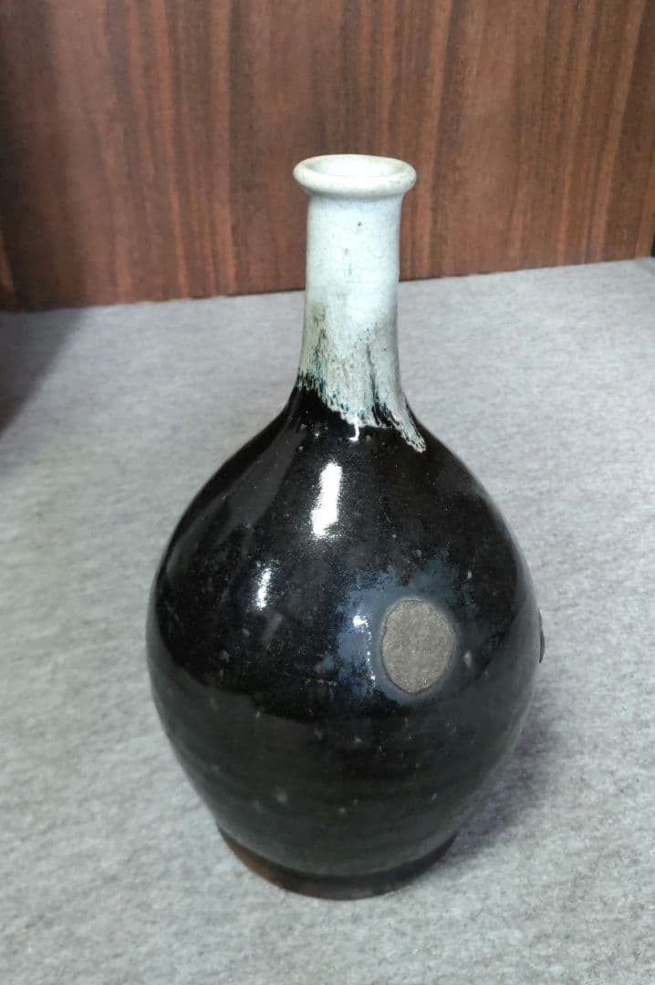 白首徳利　黒　D593