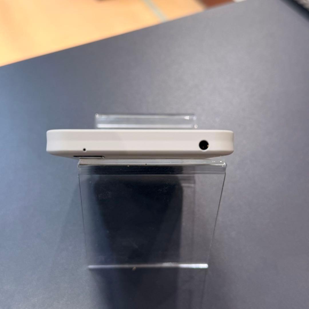 AQUOS Wish アイボリー 64GB ◯