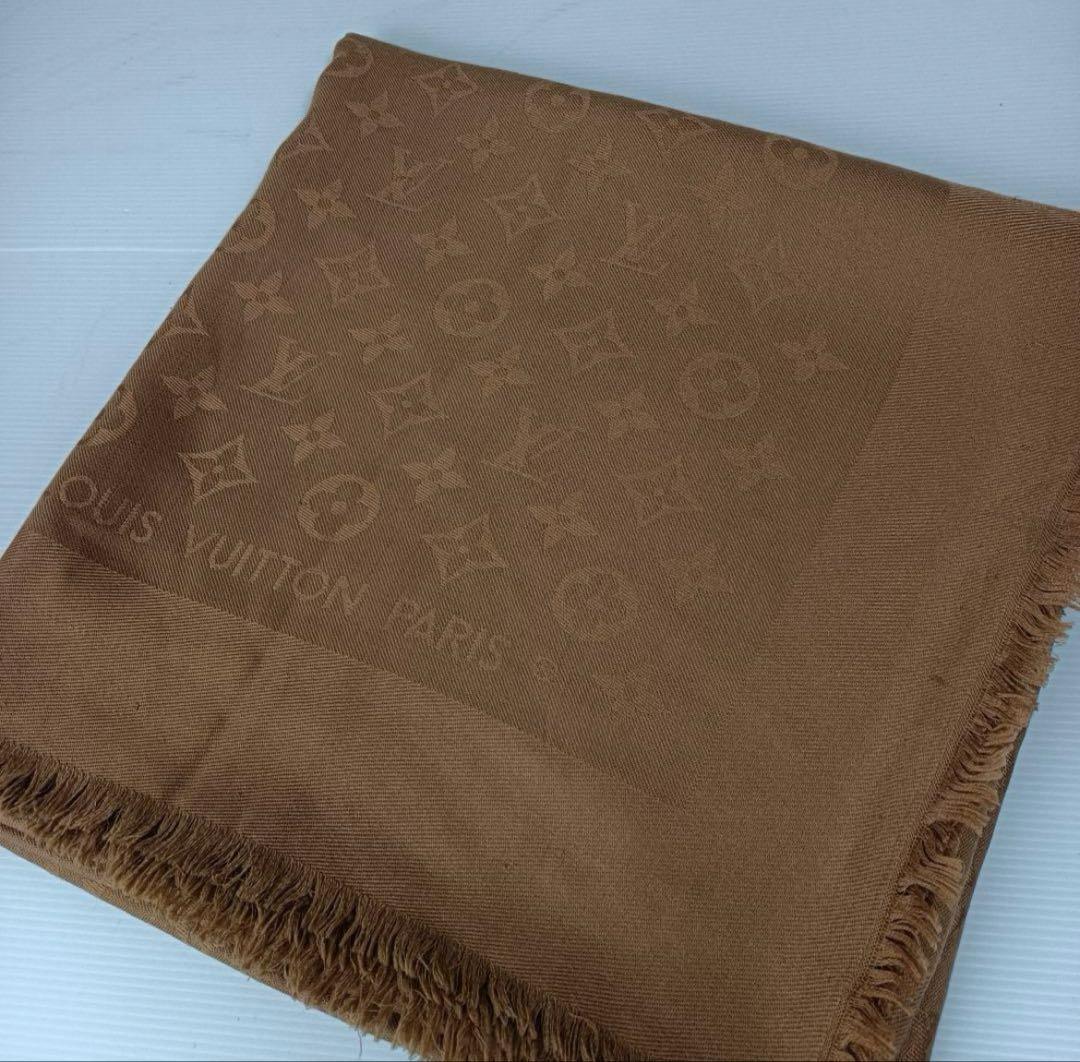 ルイヴィトン 大判ストール　LOUISVUITTON 箱なし