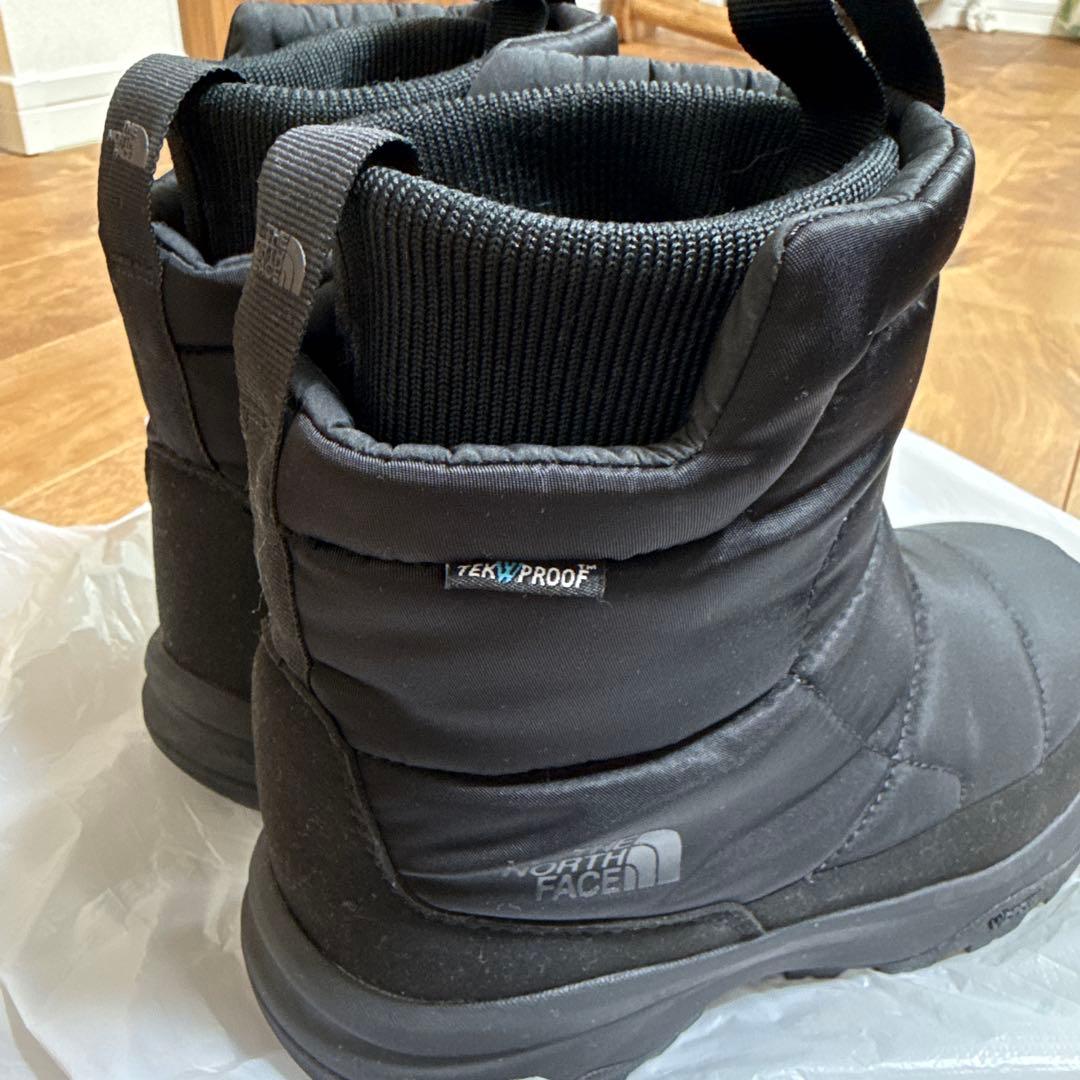 THE NORTH FACE スノーブーツ ヌプシ　ニット