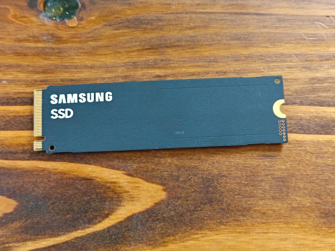 内蔵型SSD SAMSUNG m.2 SSD MZ-VL21T0A 1TB