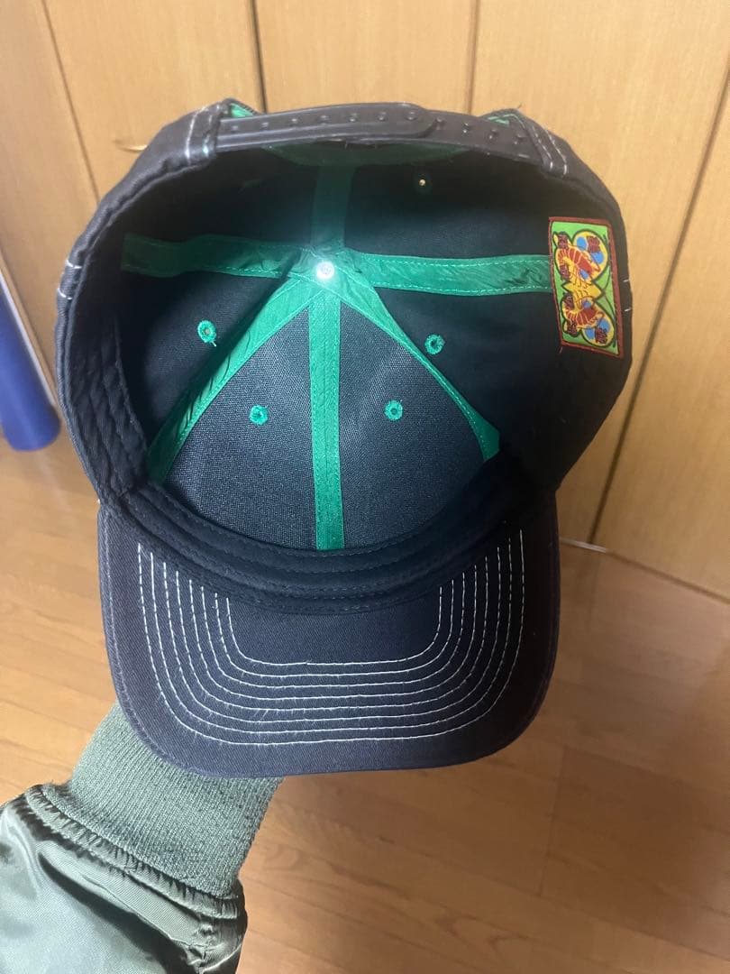 B.eautiful キャップ B.E fuckthisindustry fti