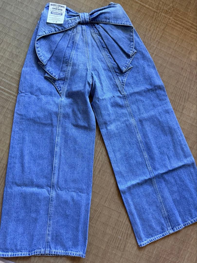 週末限定リボン付きワイドレッグ大人気のデニム 可愛いRODEO CROWNS新品