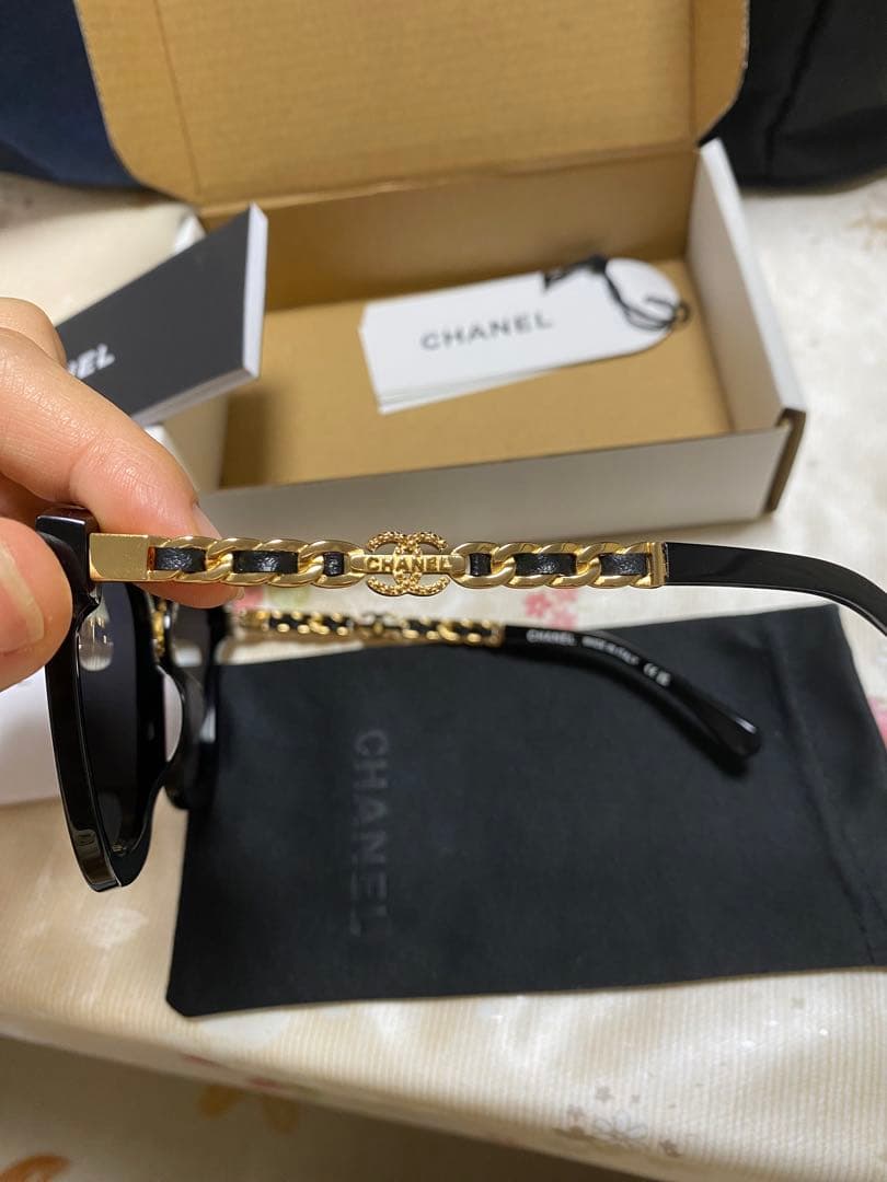 【Mii】CHANEL ブラック サングラス ゴールドチェーン